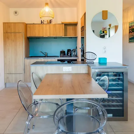 Apartamento La Cle Terrasse, Proche Port,centre, Parking,clim *