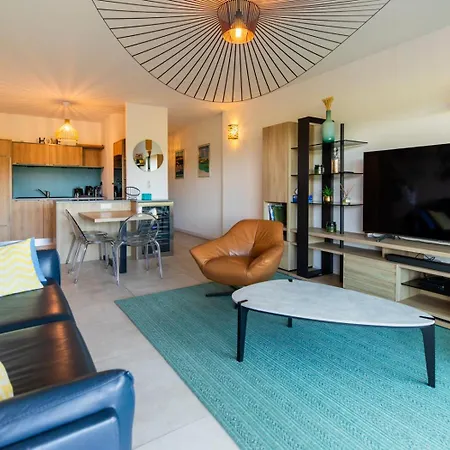 La Clé Terrasse, Proche Port,centre, Parking,clim *